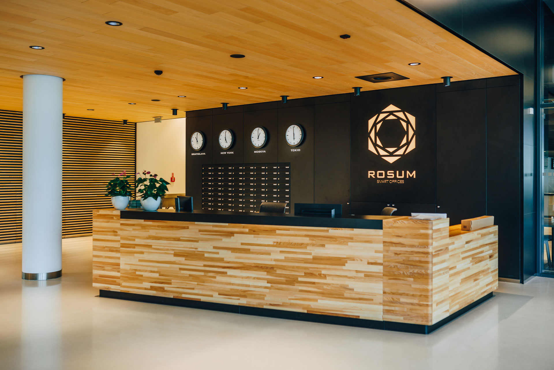 EFF - ROSUM smart offices - vybavení lobby a recepce